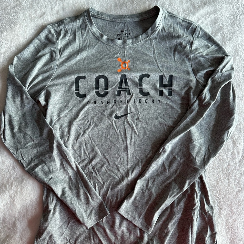 Orangetheory/Nike Coach Gray Long Sleeve - S/M